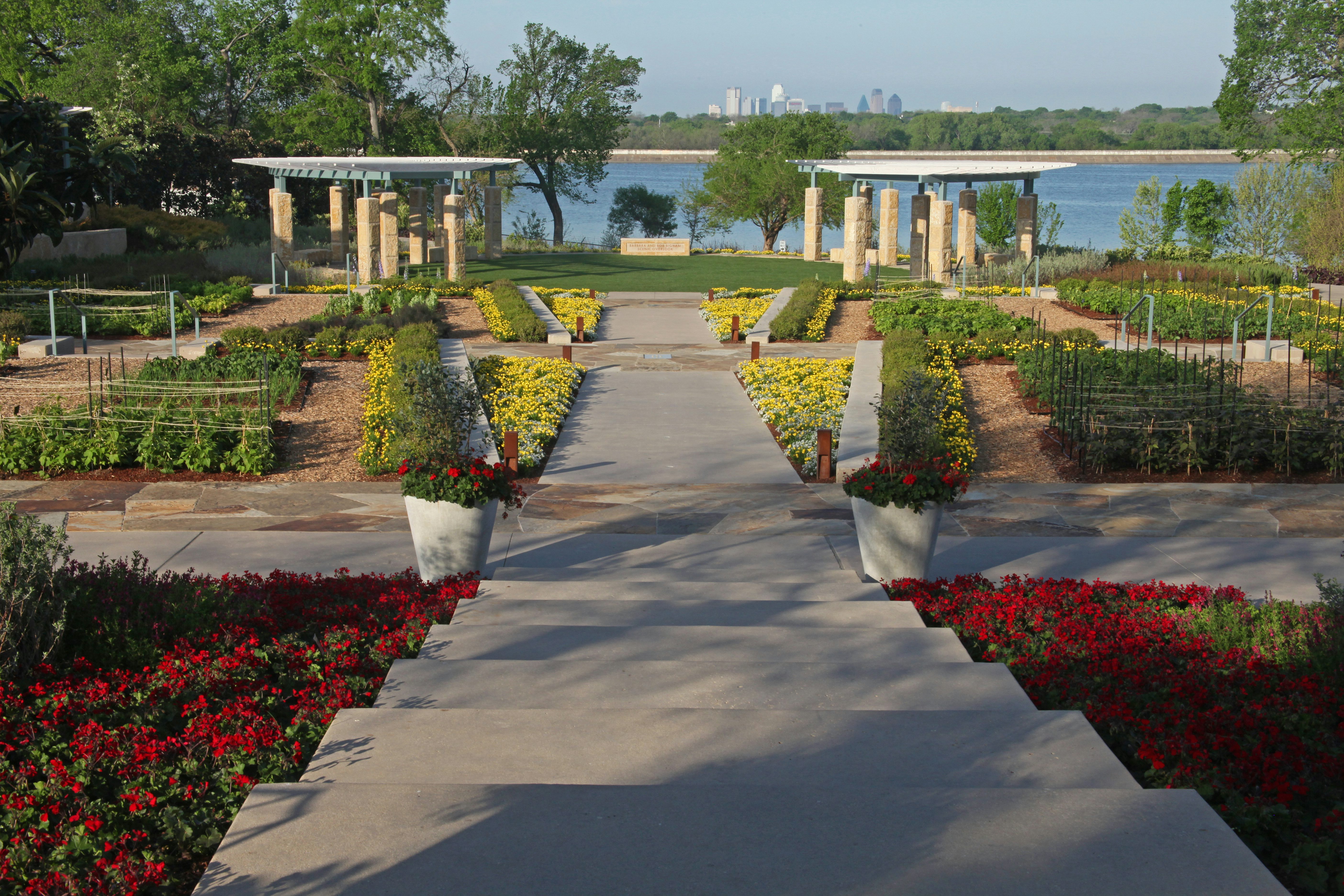A Tasteful Place pathway overlooking White Rock Lake