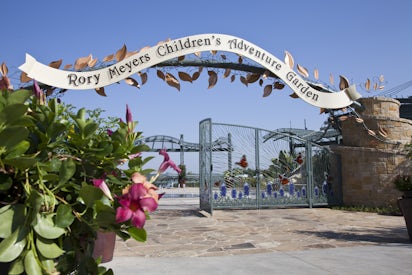 The Rory Meyers Children S Adventure Garden Dallas Arboretum