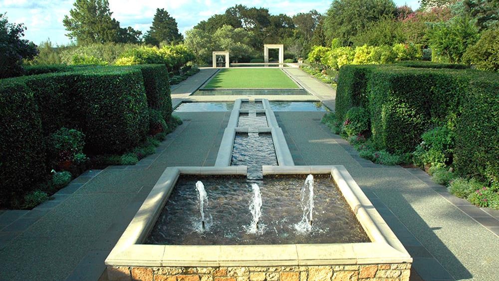 A Woman’s Garden | Dallas Arboretum