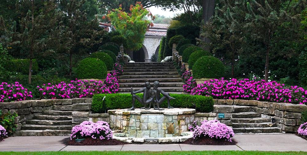 The Hero and Stairs of the Sunken Garden