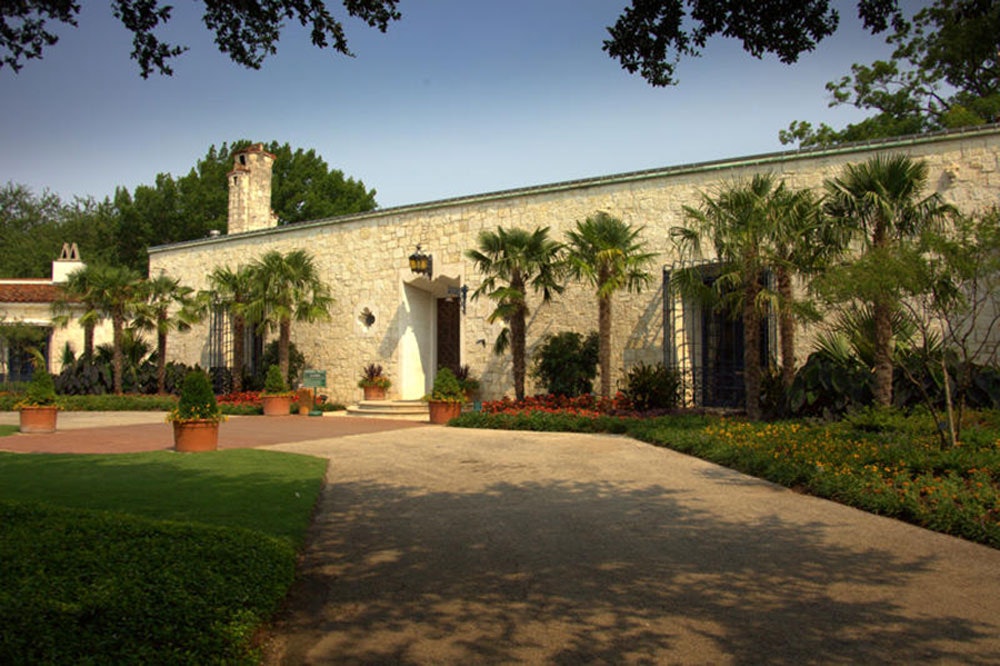 Lush New Landscape at the DeGolyer Estate Entry