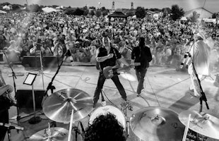 Bruce in the USA on stage