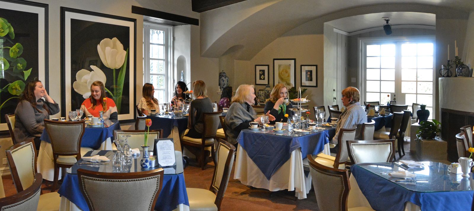 Degolyer Tea Room Seated Teas Dallas Arboretum
